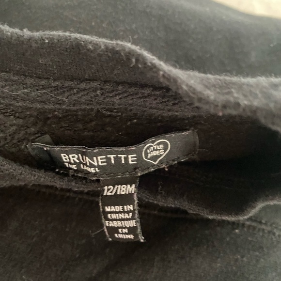 Brunette the label -little babes 12-18 months "babes supporting babes" sweater - Picture 3 of 4